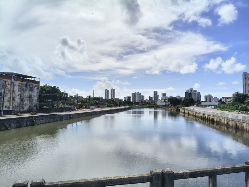Operação de limpeza no Canal do Fragoso, em Olinda, termina com 60 mil m² de área limpa