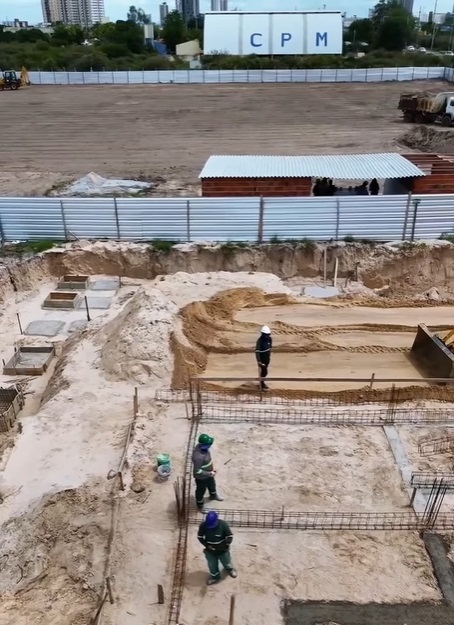 Governo de Pernambuco entrega melhorias no Hospital Dom Malan e vistoria obras em Petrolina